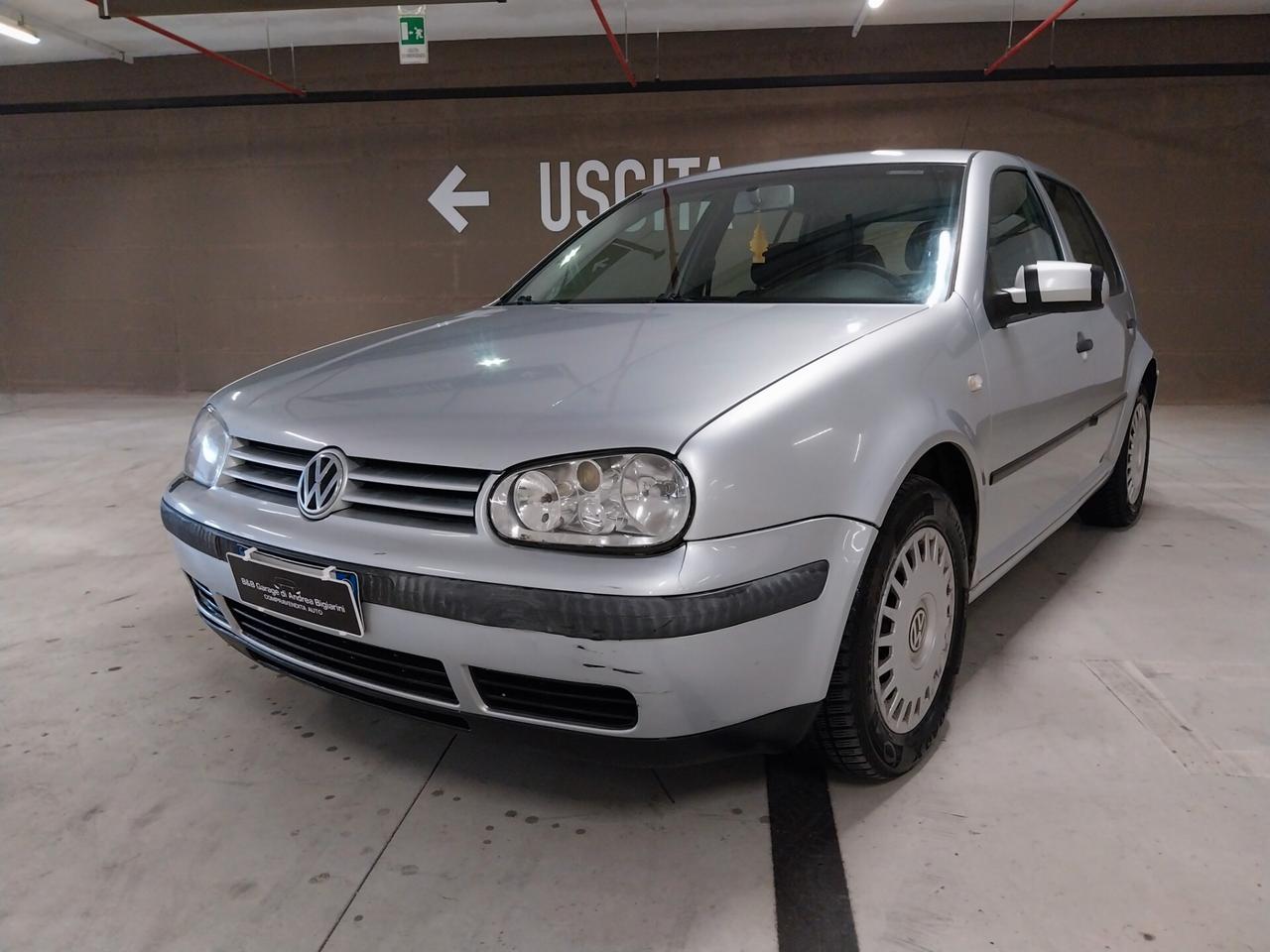 Volkswagen Golf 1.9 TDI/101 CV cat 5p. Champ - ok neopatentati