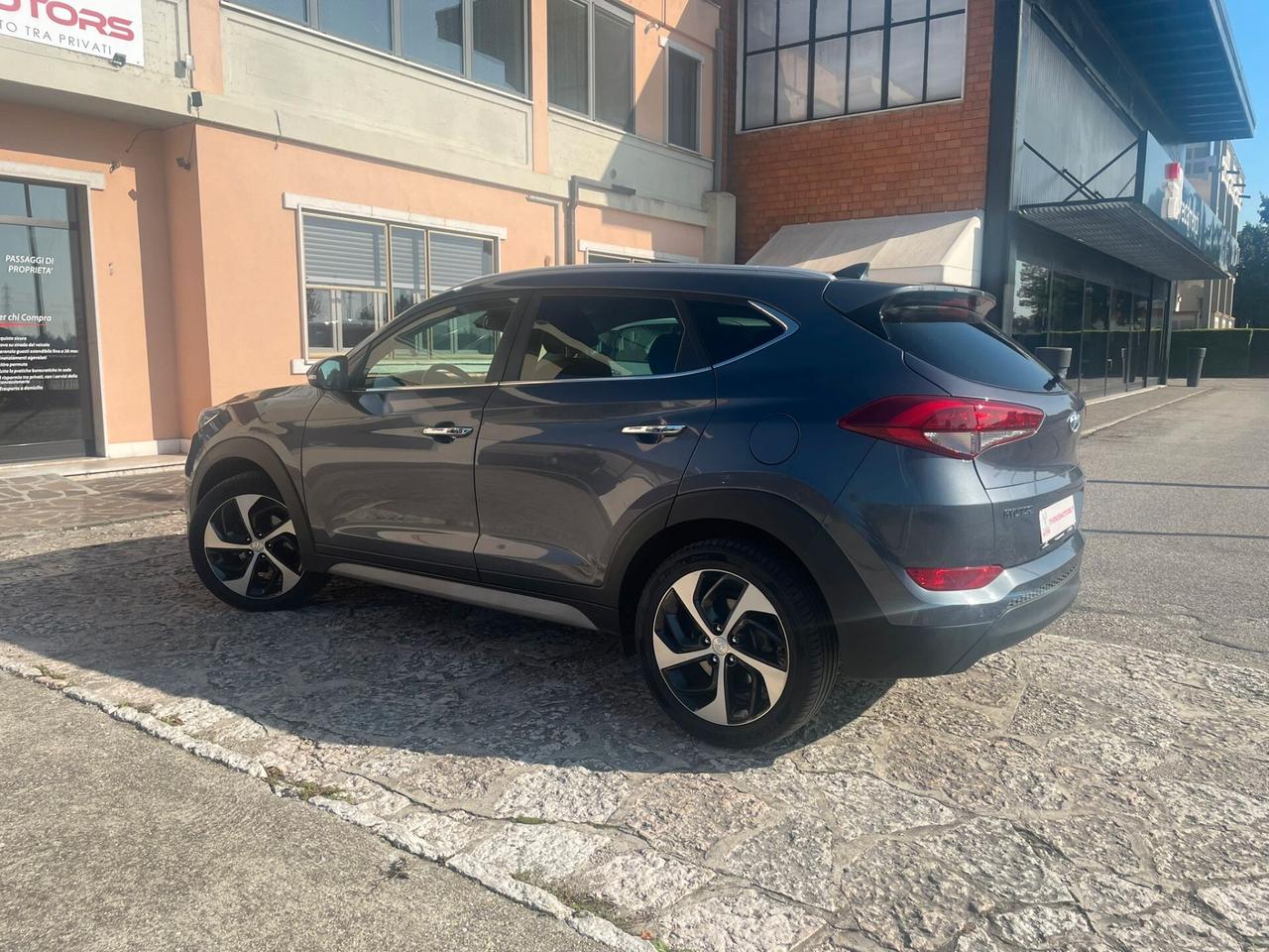 Hyundai Tucson 1.7 CRDi DCT XPossible