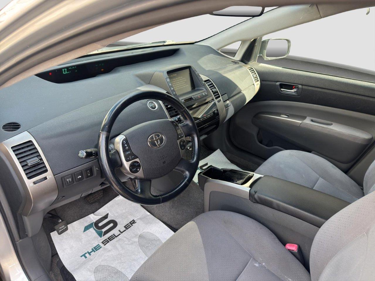 Toyota Prius 1.5 ibrida 78cv
