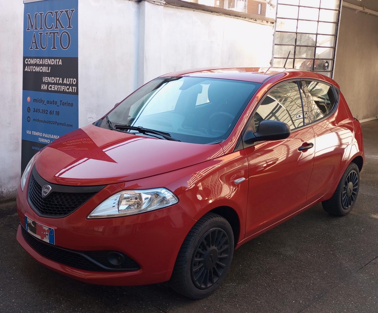 Lancia Ypsilon 1.2 69 CV 5 porte GPL Ecochic iva esposta