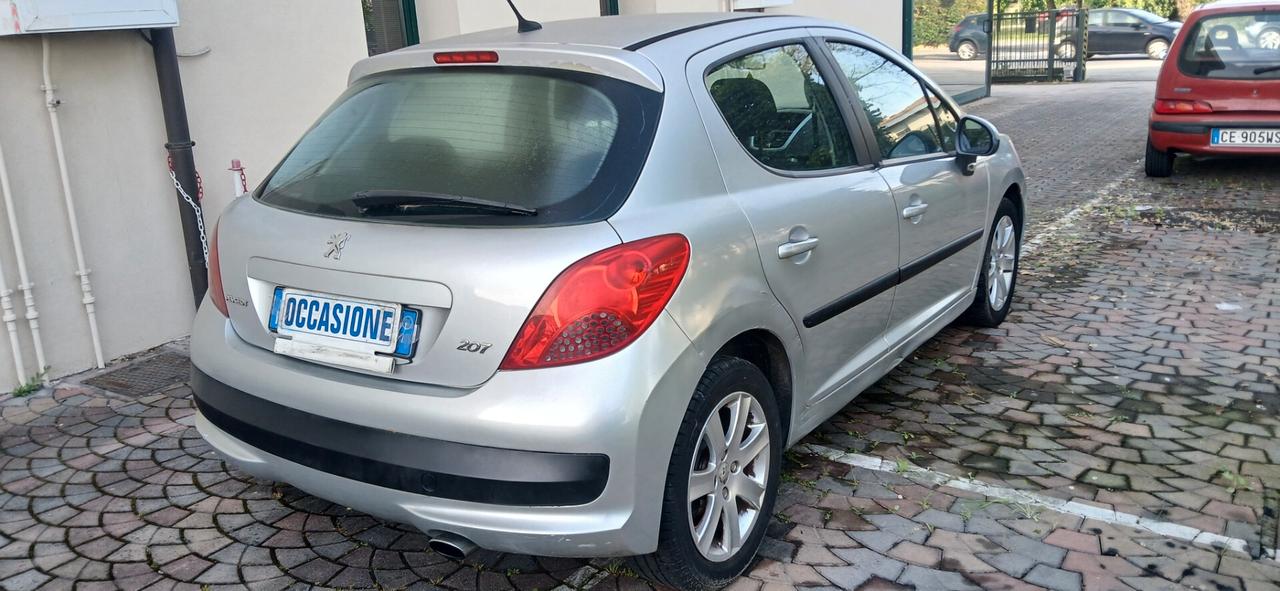 Peugeot 207 1.6 HDi neopatentati