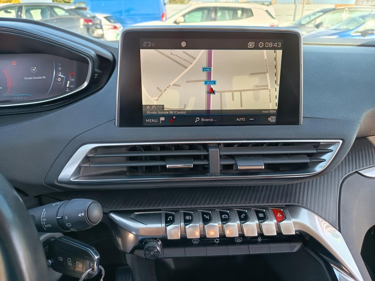 Peugeot 3008 BlueHDi 120 S&S Business