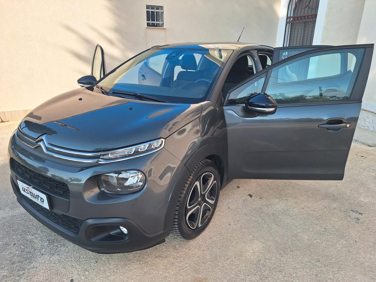 Citroen C3 1.6 hdi 75 cv Shine CARPLAY