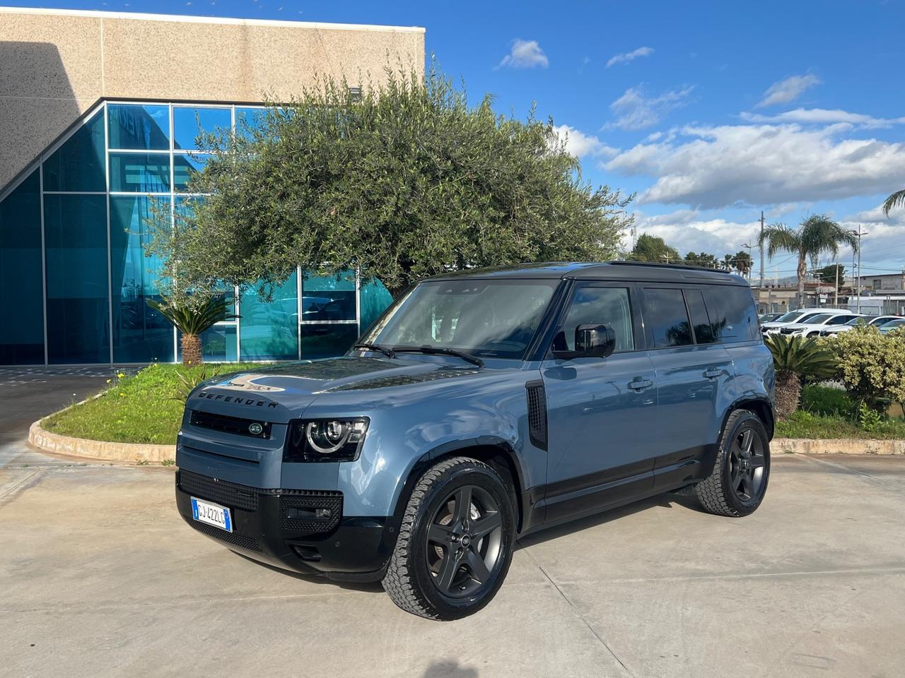 Land Rover Defender 110 3.0D I6 300 CV AWD Auto X-Dynamic SE