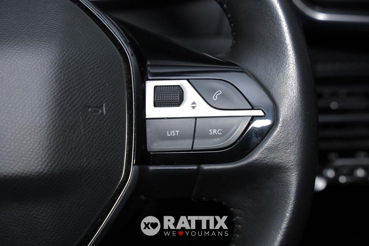 Peugeot e-208 motore elettrico 100kW Allure Pack