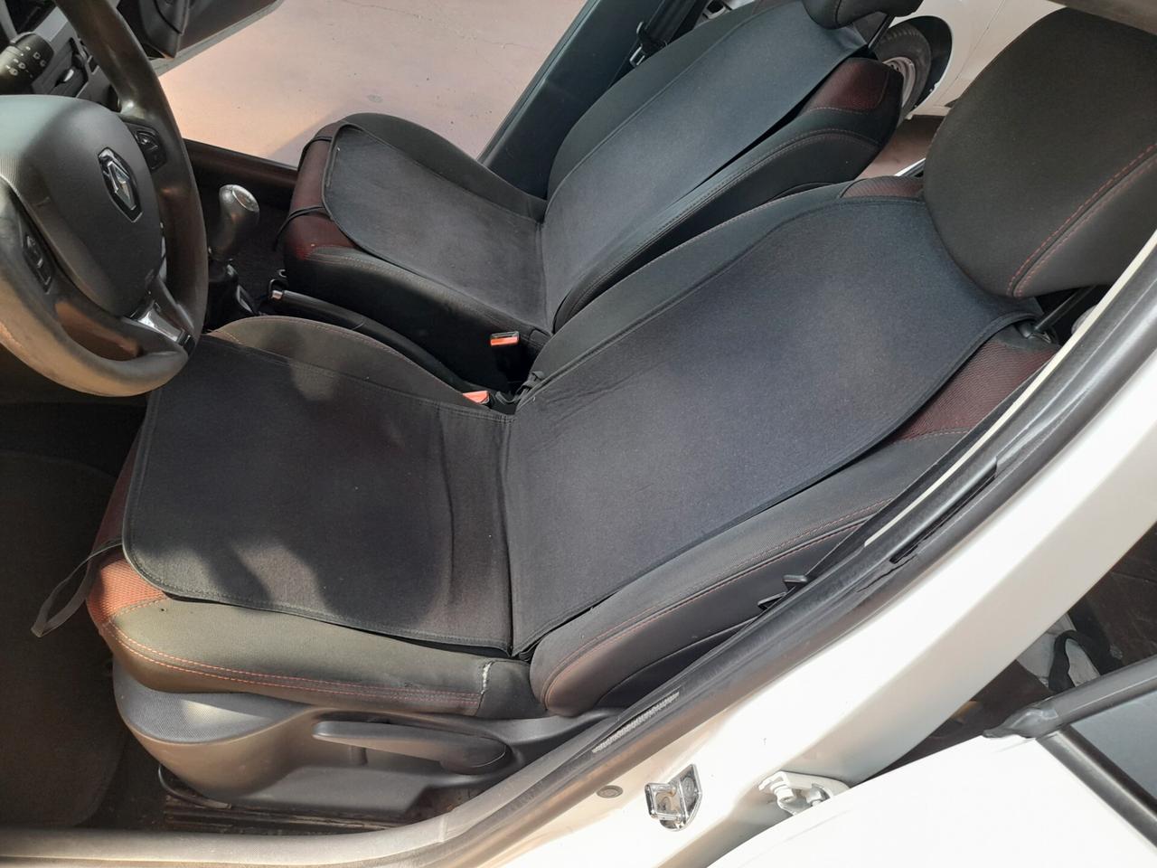 Renault Clio 1.5 DCI AUTOCARRO 2 POSTI