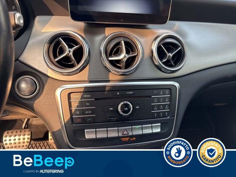 Mercedes-Benz GLA 200 D PREMIUM AUTO