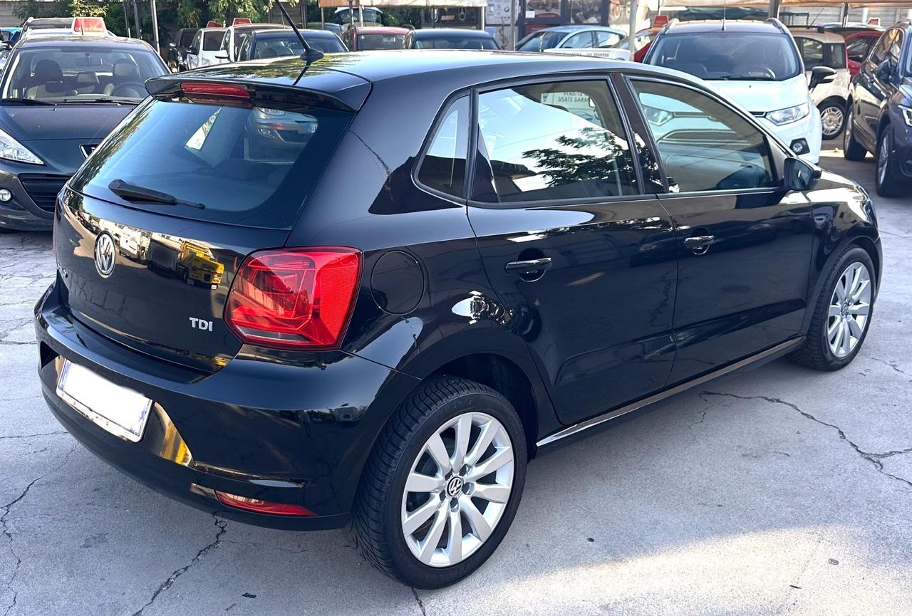 Volkswagen Polo 1.4 TDI 75cv 5p. Comfortline BlueMotion 2016