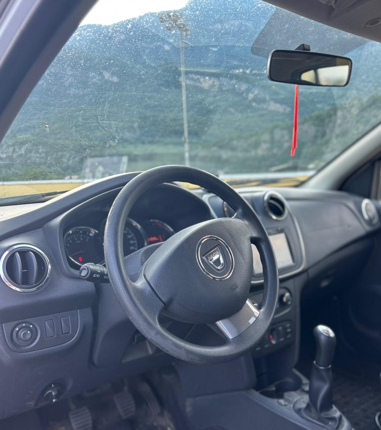 Dacia Sandero 1.2 Neopatentati SOLO 91.000km