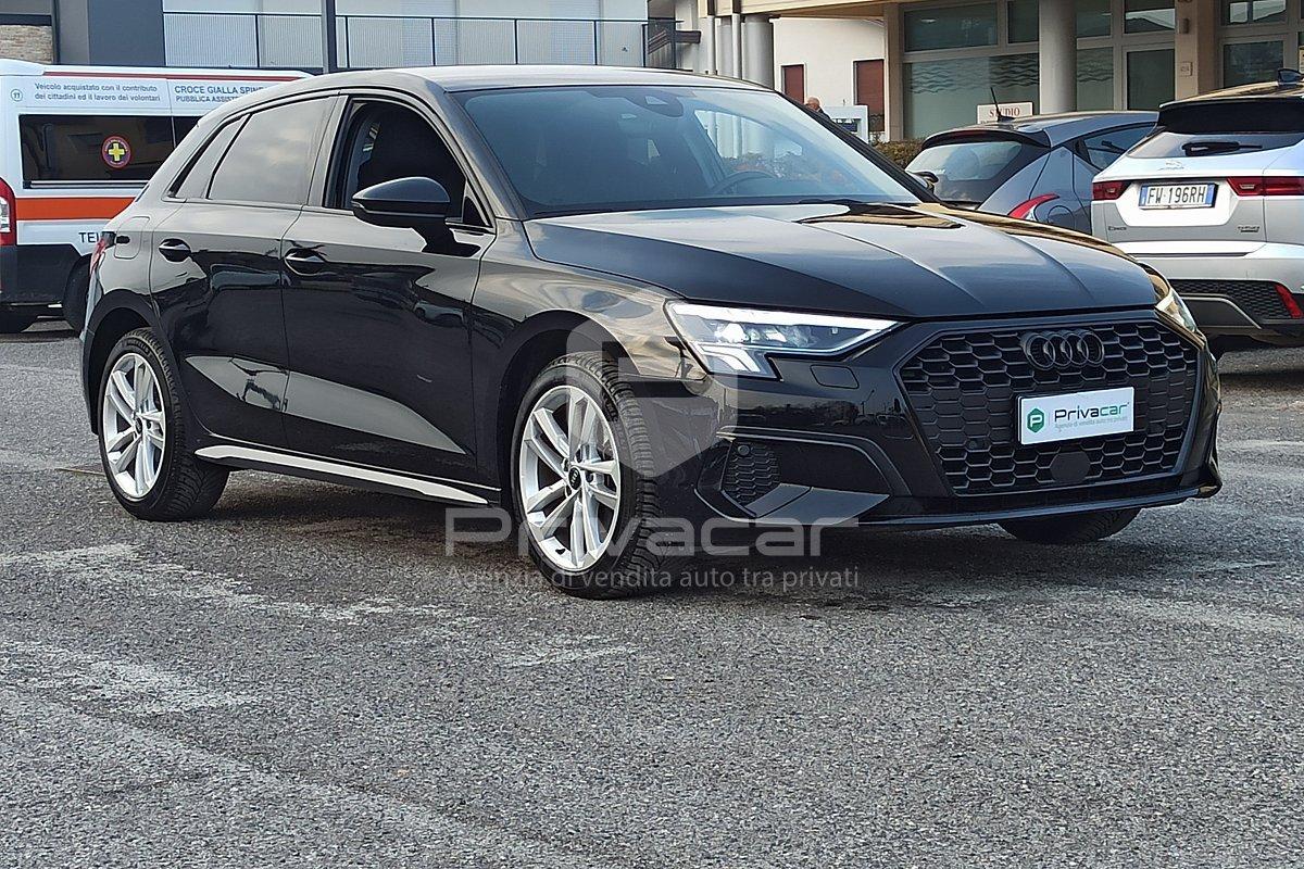 AUDI A3 SPB 35 TFSI S tronic Identity Black