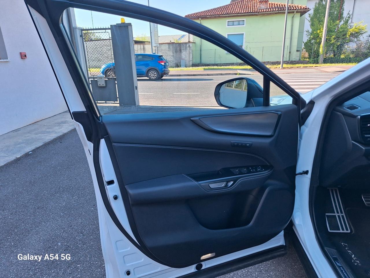 Lexus NX 450h Plug-in 4WD F-Sport