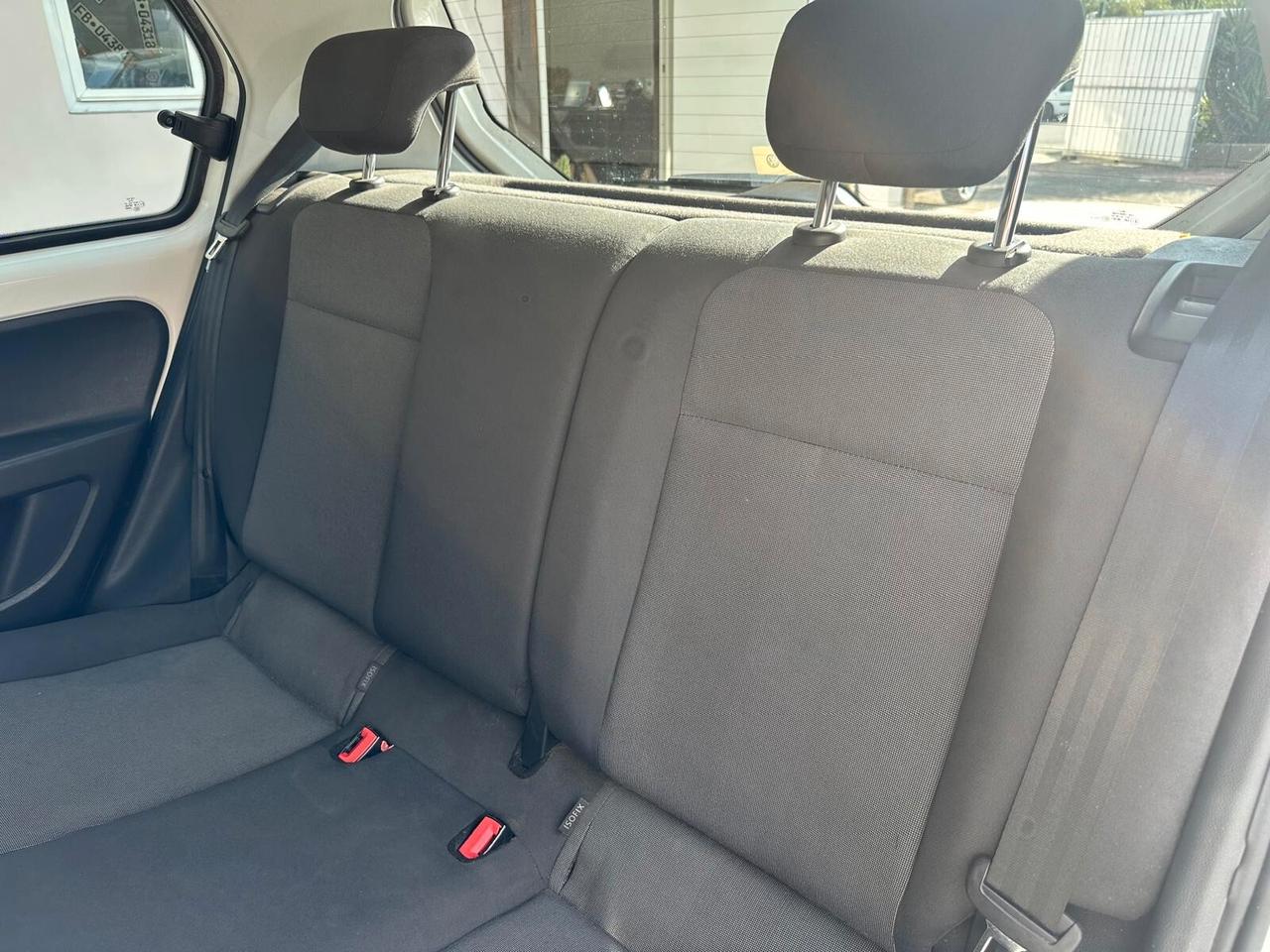 Volkswagen up! 1.0 75 CV 5p. move