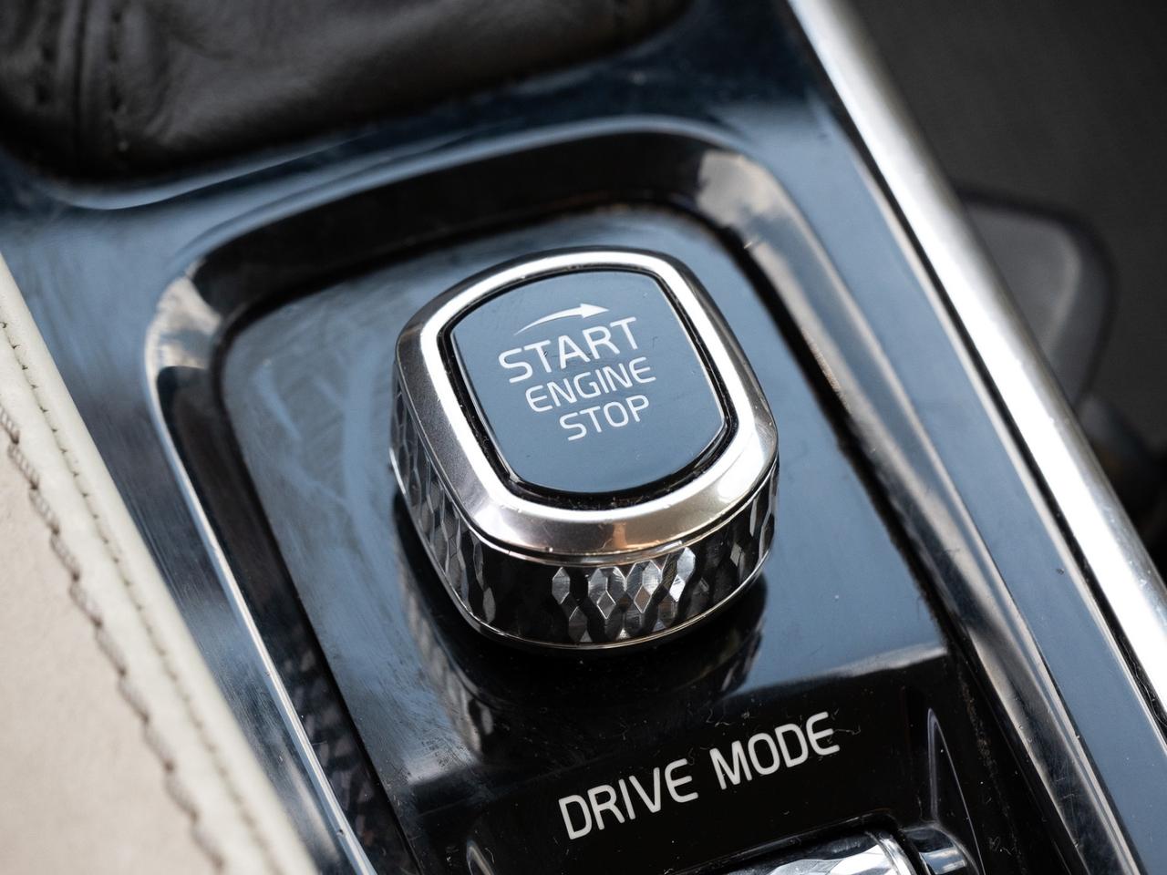 Volvo V90 D4 AWD Geartronic Inscription
