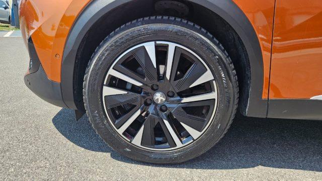 PEUGEOT 2008 BlueHDi 100 S&S Allure