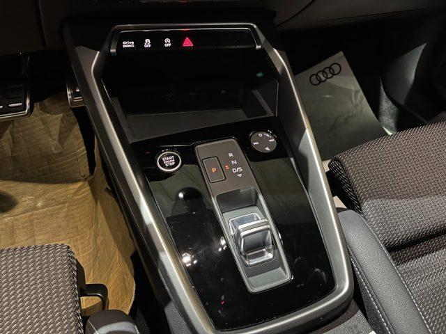 AUDI A3 SPB 35TFSI Stronic S line "18 Sline/MATRIX/TELECAM