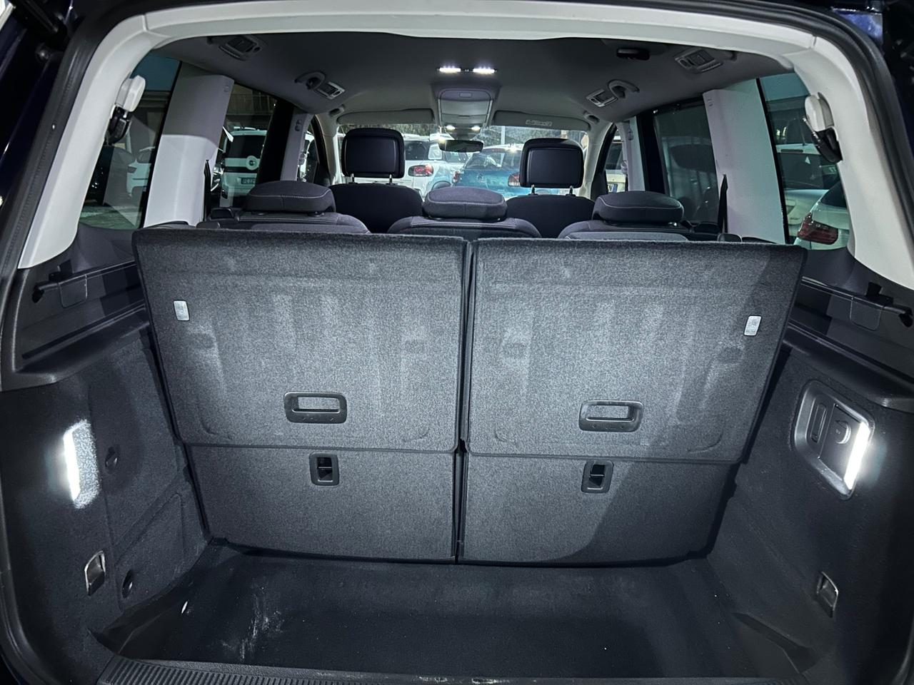 Volkswagen Sharan - 2019 2.0 TDI 150 CV DSG