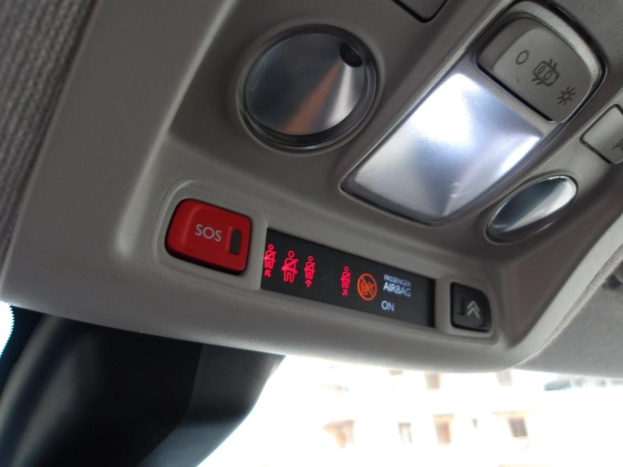 Citroen C3 1.2 puretech Shine 82cv