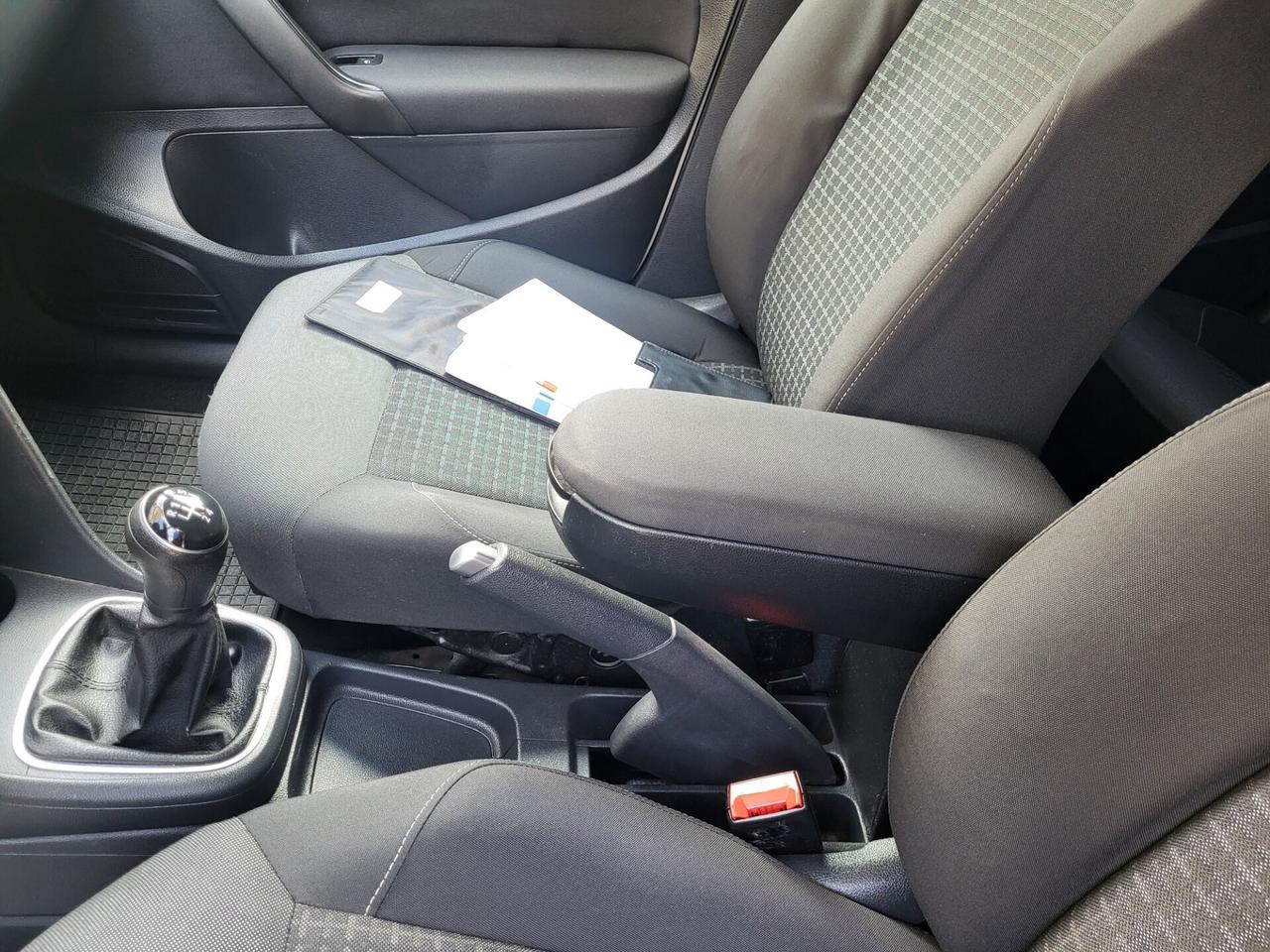 VOLKSWAGEN POLO 1,4 TDI-UNICO PROP-EURO 6-3 REVISI