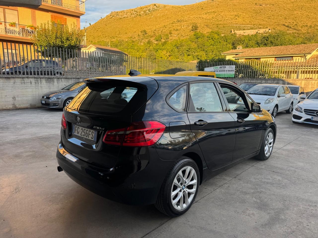 Bmw 2er Active Tourer 218d Advantage