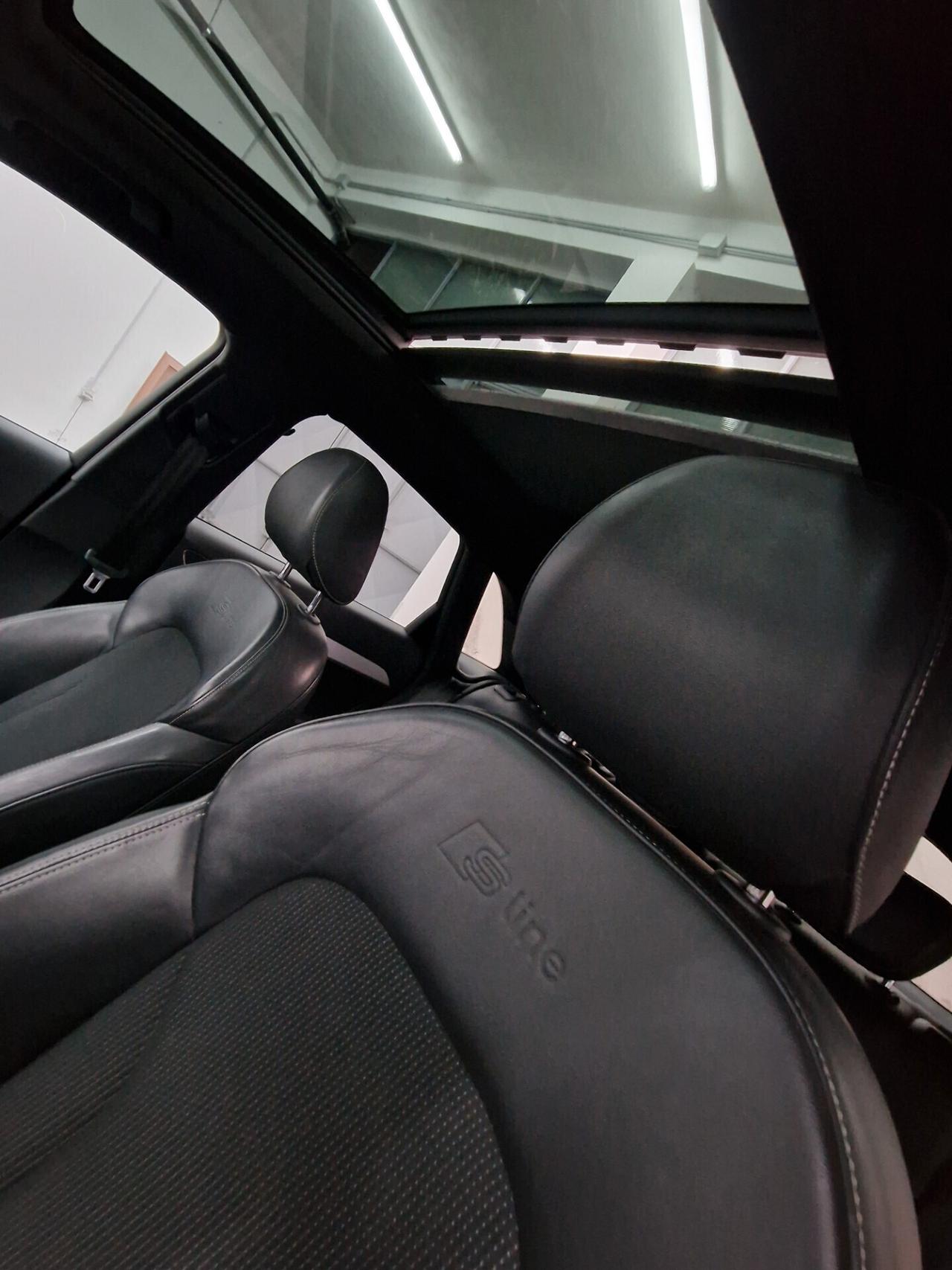 Audi Q3 2.0 TDI 150 CV quattro S tronic S-LINE
