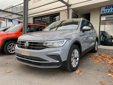 Volkswagen Tiguan 2.0 TDI 150 CV SCR DSG Life - KM 17.000