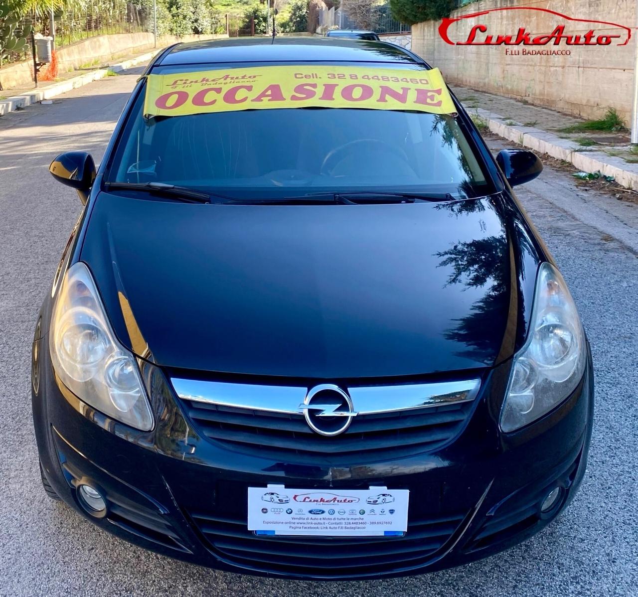 Opel Corsa 1.2 80CV 5 porte Cosmo