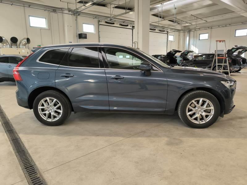 Volvo XC60 2.0 B4 Momentum Pro Geartronic