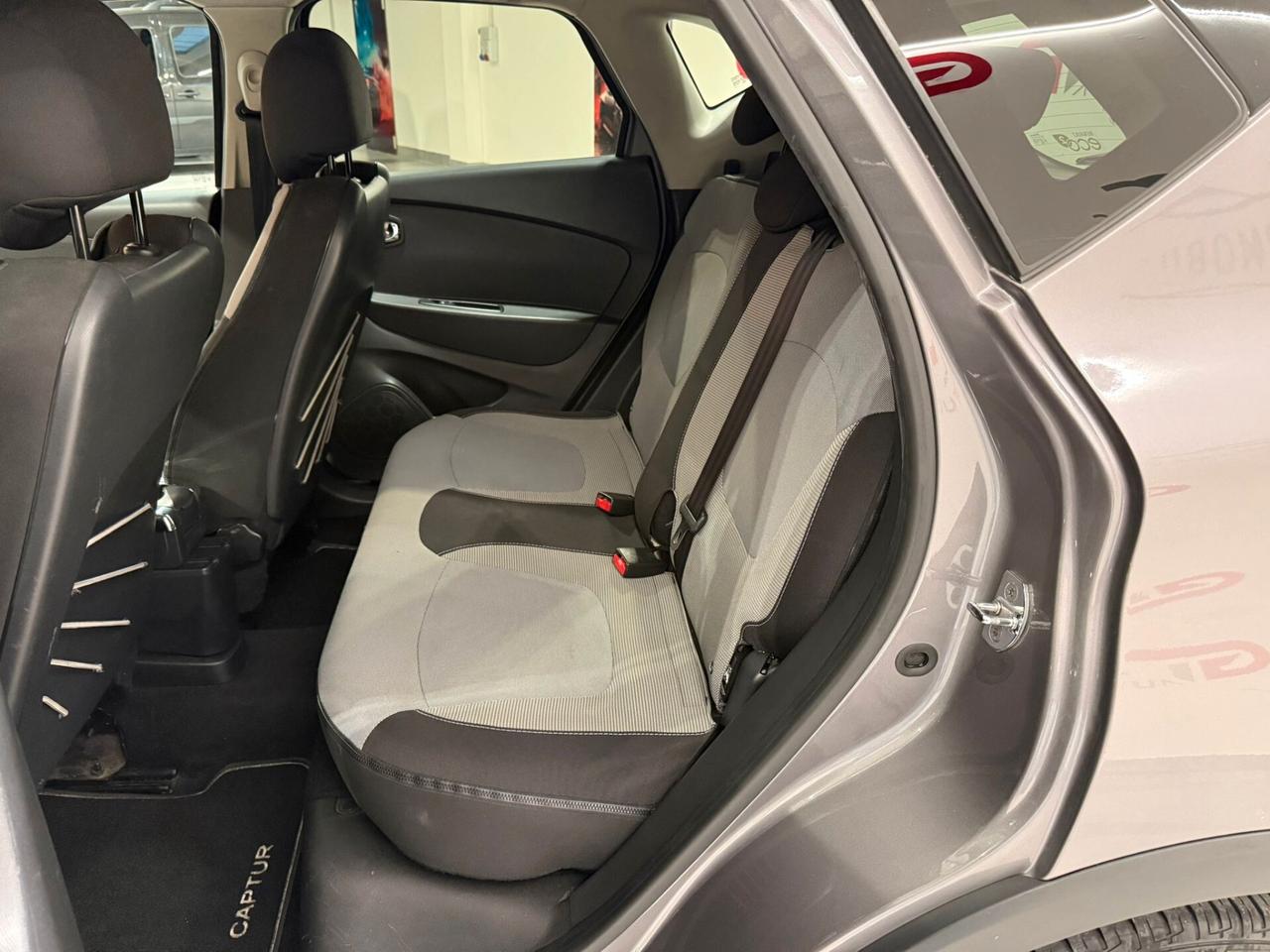 Renault Captur 1.5 dCi 8V 90 CV AUTOMATICA