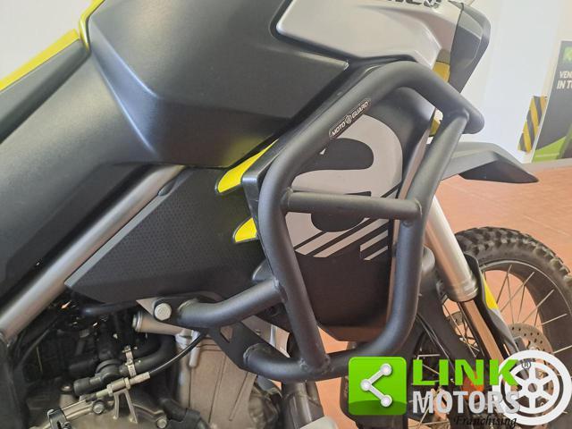 APRILIA Tuareg 660 .