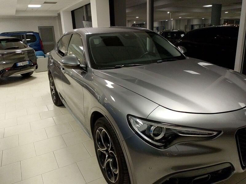 Alfa Romeo Stelvio 2.2 Turbodiesel 210 CV AT8 Q4 Veloce