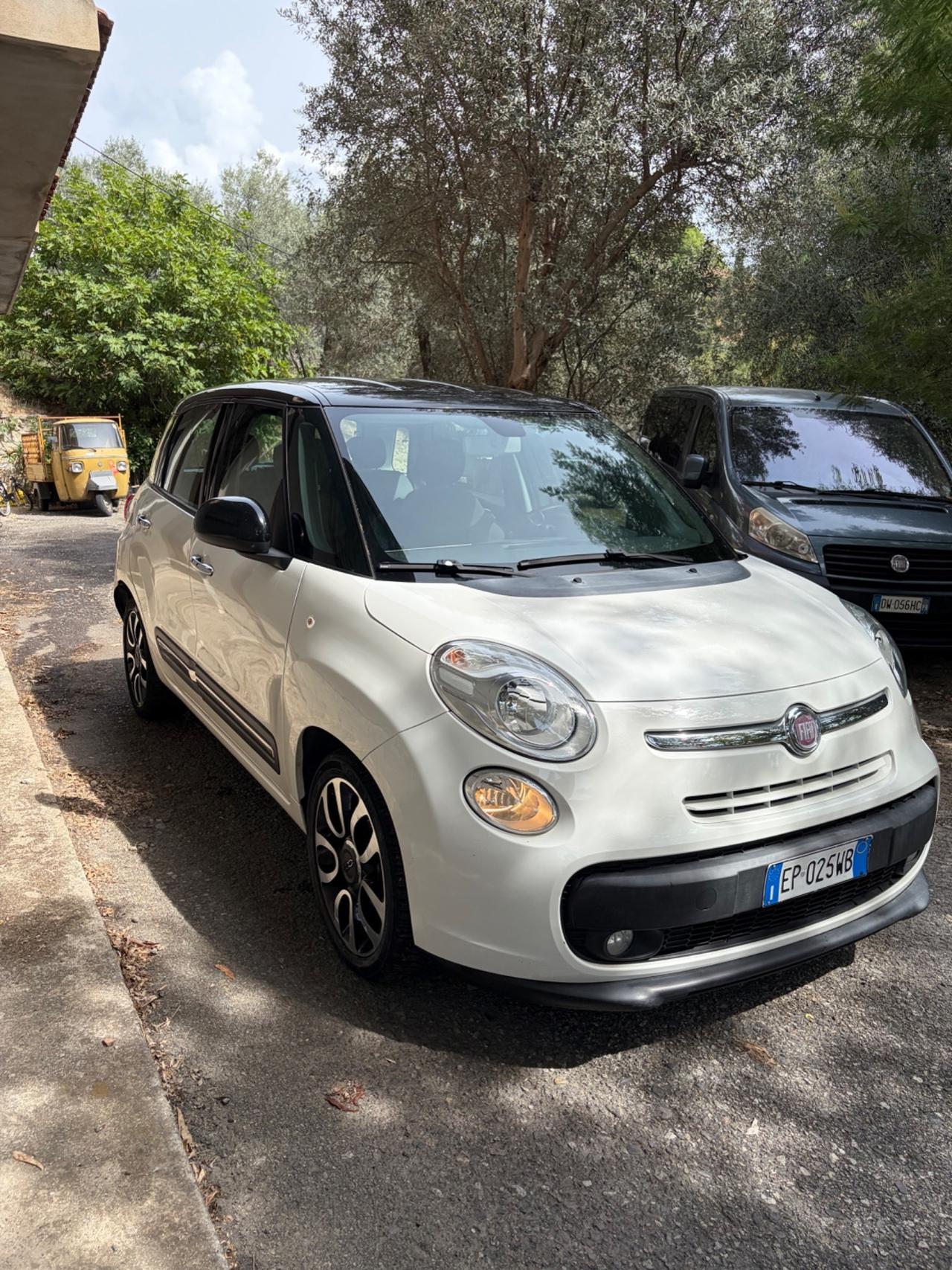 FIAT 500L 1.3 MTJ 85CV UNICA POCHI KM BI COLORE LEGGI