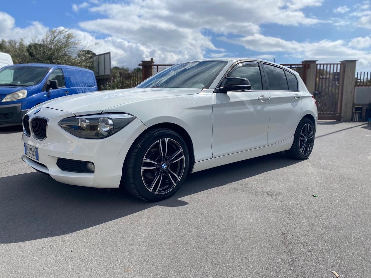 Bmw 118 118d 5p. Sport