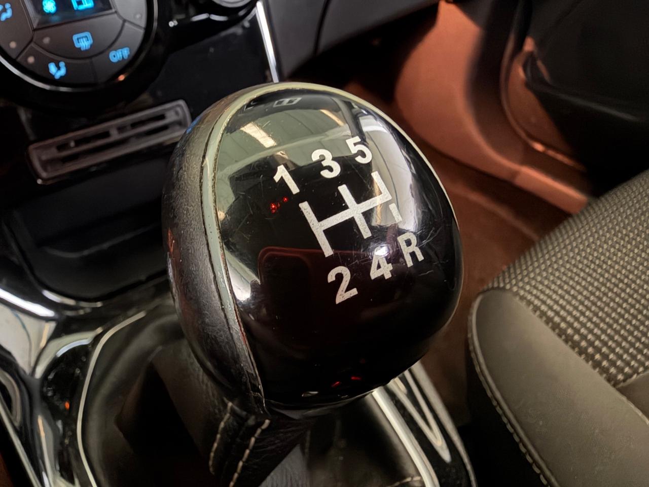 Ford Fiesta 1.5 TDCi 75CV 5 porte Titanium