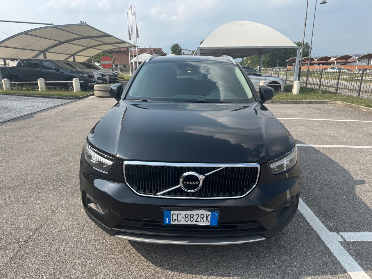 Volvo XC40 D4 AWD Momentum Pro 2.0 TDCi 190CV S&S