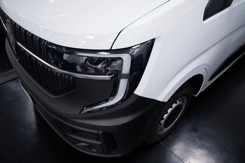 Renault Master Nuovo furgone M4HTFH 1 223 2M FG TA L2H2 T35 Blue dCi 130 E6E