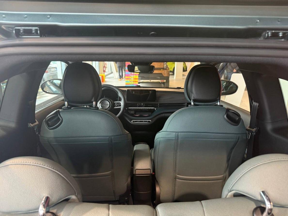 FIAT 500 (2020-->) 500e Berlina 42 kWh Giorgio ...