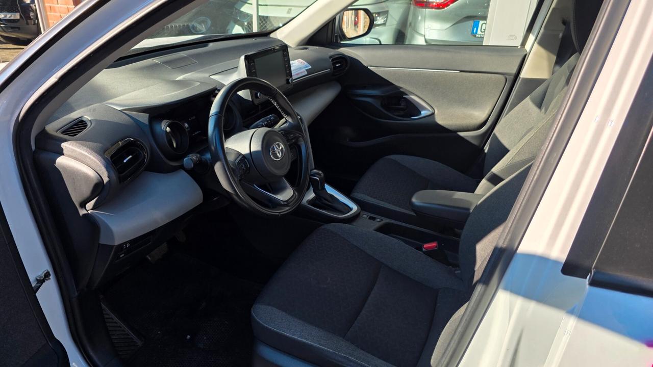 Toyota Yaris Cross 1.5 Hybrid 5p. E-CVT Business