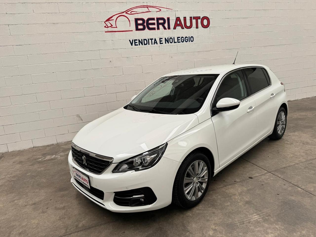 Peugeot 308 cambio manuale