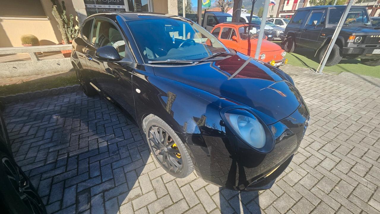 Alfa Romeo MiTo DISTINTIVE