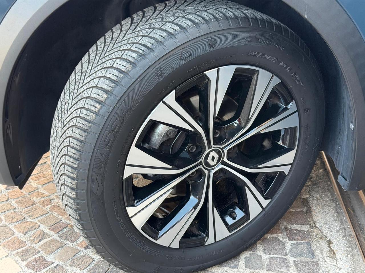 CAPTUR 1.0 TCe 100 CV GPL DI SERIE TECHNO