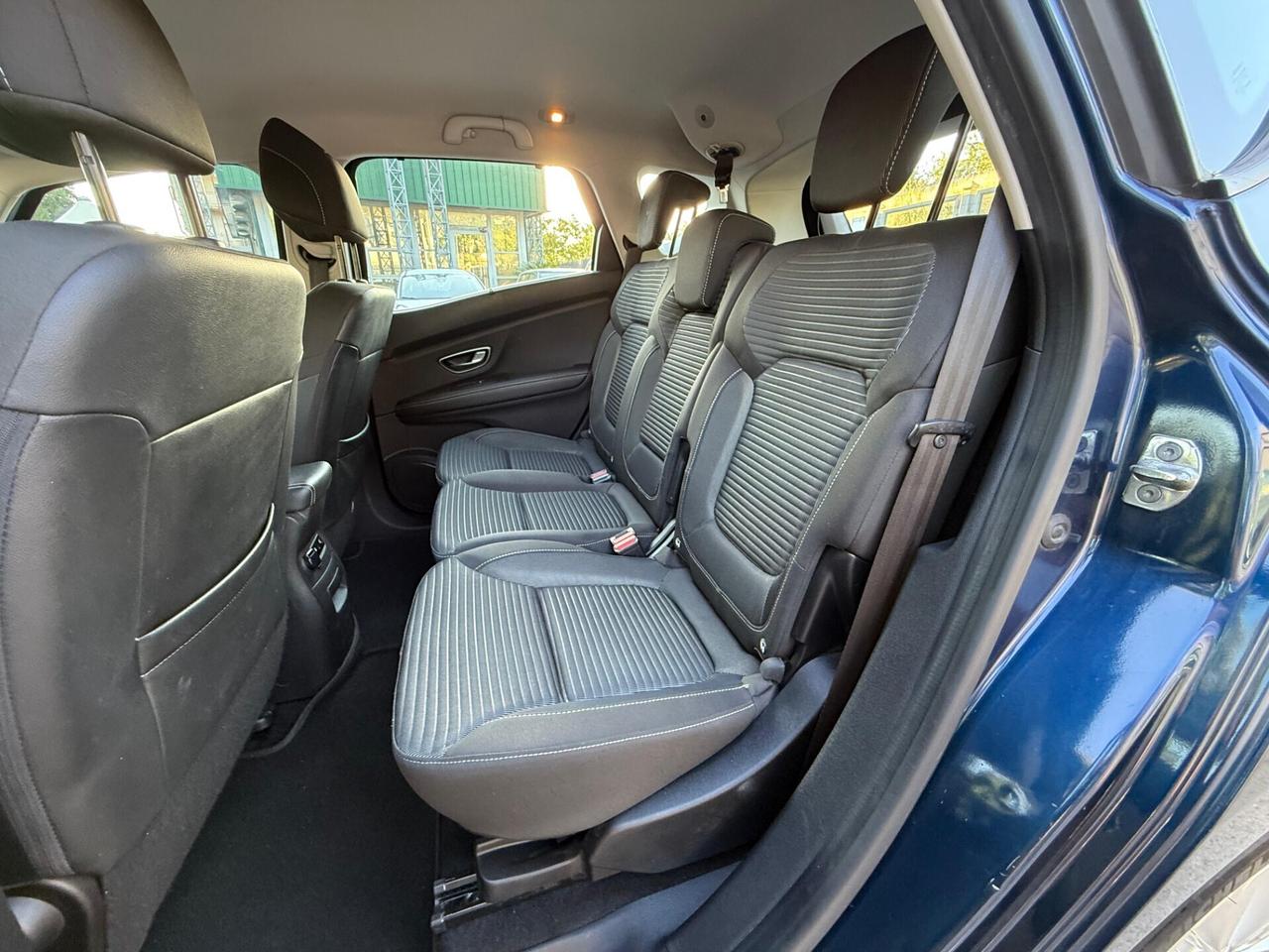Renault Scenic Blue dCi 150 CV Business