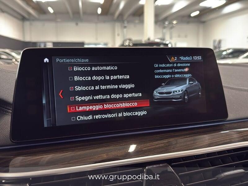 BMW Serie 5 G30 2017 Berlina Benzi 540i xdrive Luxury auto