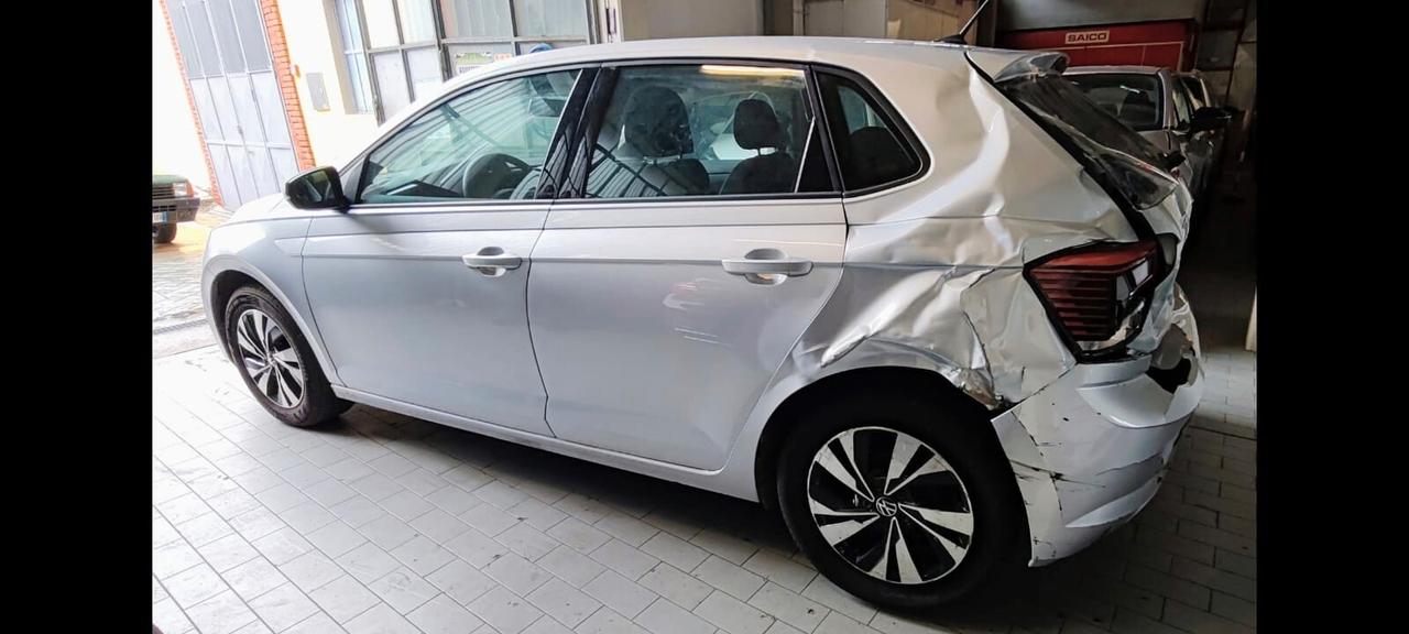 Volkswagen Polo 5 Km 49.000 Incidentata