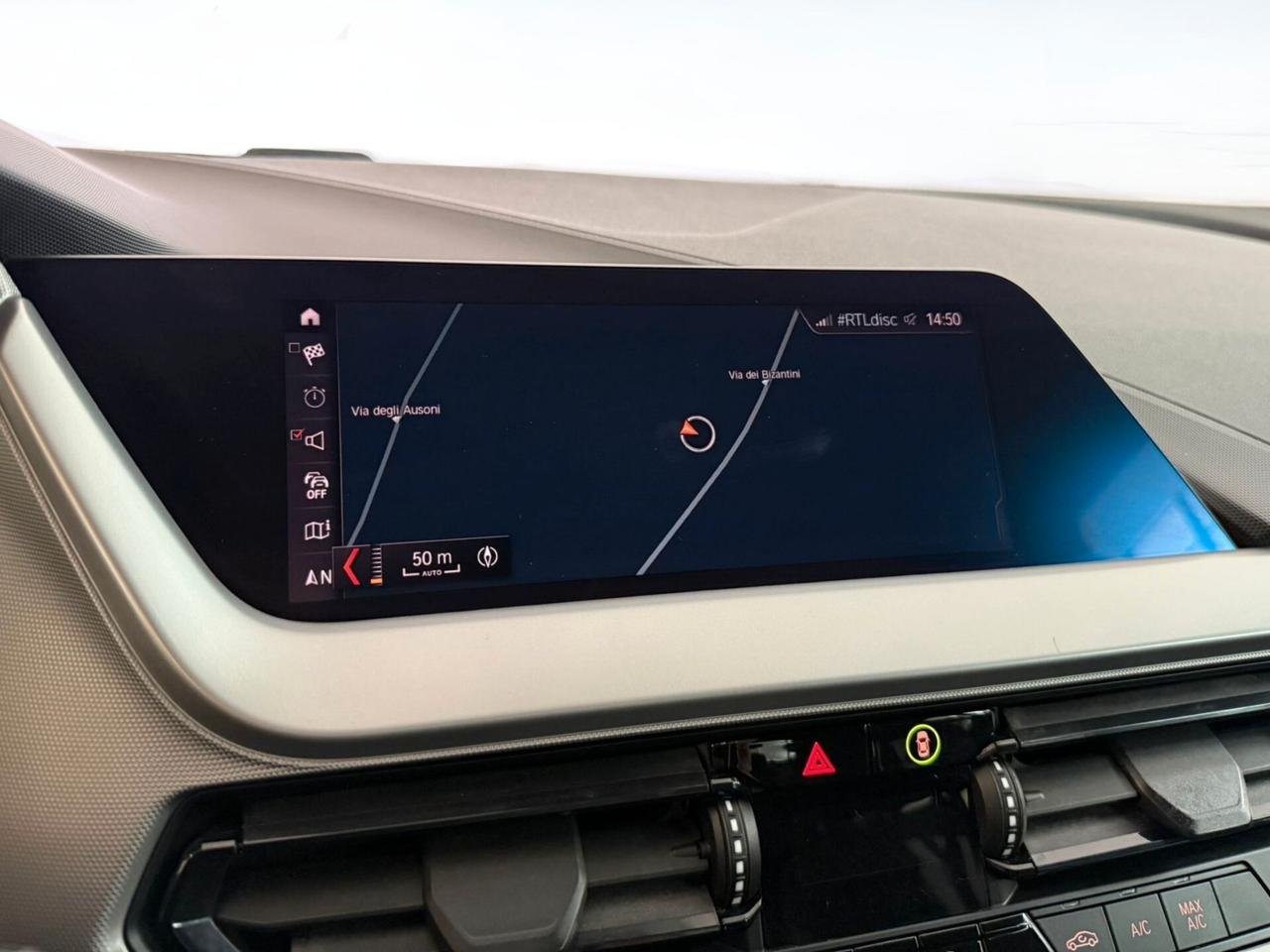 Bmw 118 118d 5p. Business Advantage