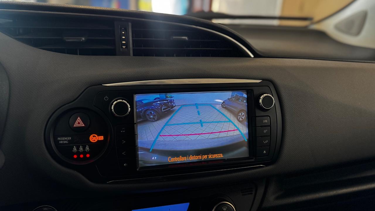 Toyota Yaris 1.5 Hybrid 5 porte Active