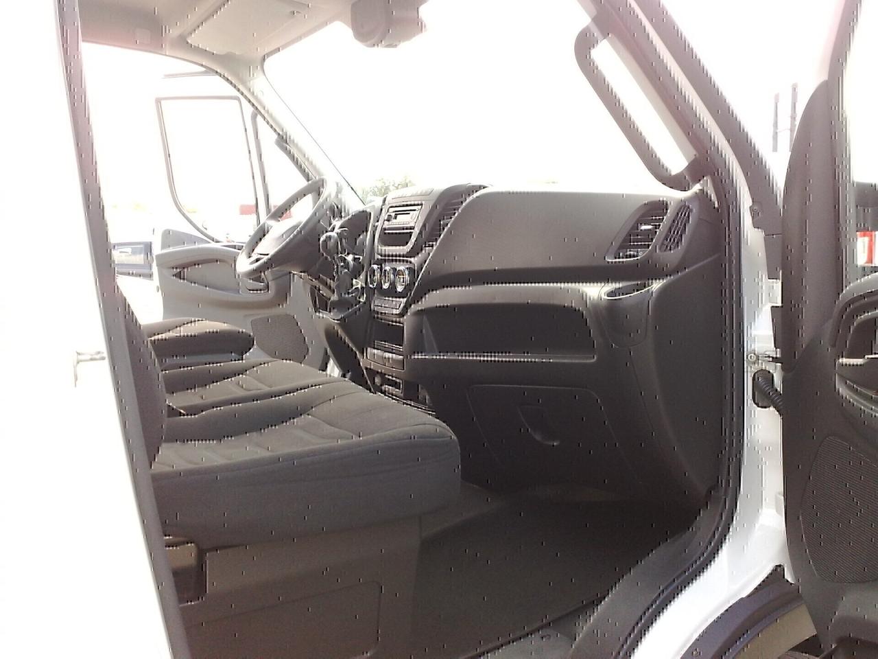 Iveco Daily 35c17 3.0hpt 170cv C. in lega - 2016