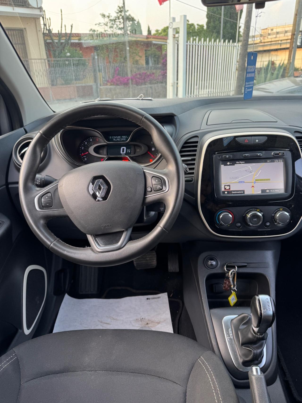 Renault Captur dCi 8V 90 CV EDC Business