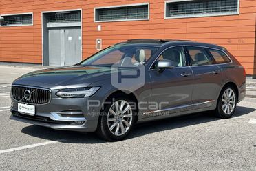 VOLVO V90 D4 AWD Geartronic Inscription