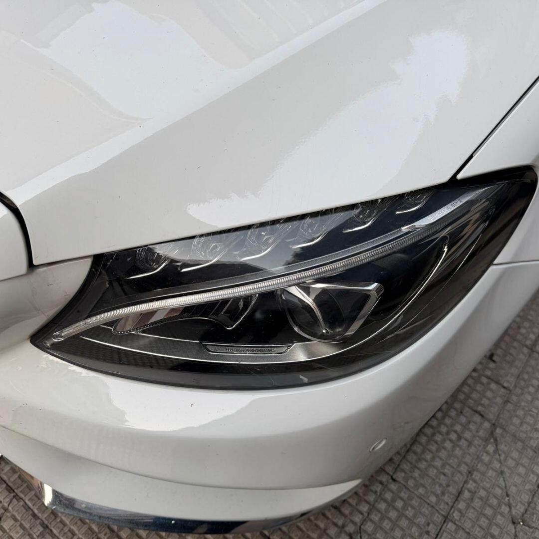 Mercedes C 200d - 136CV