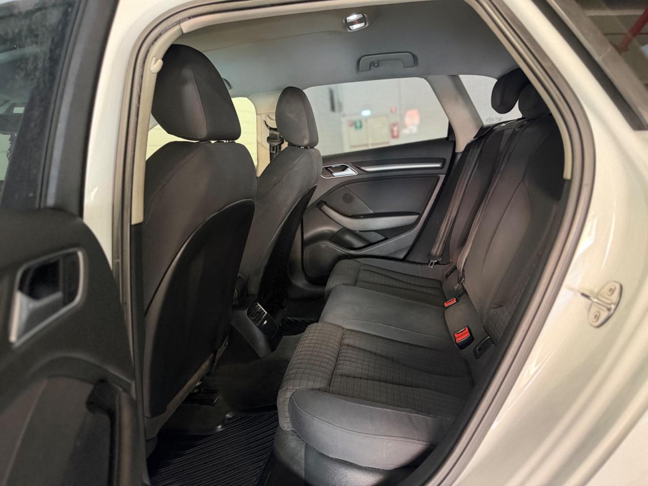 Audi A3 SPB 2.0 TDI Ambiente